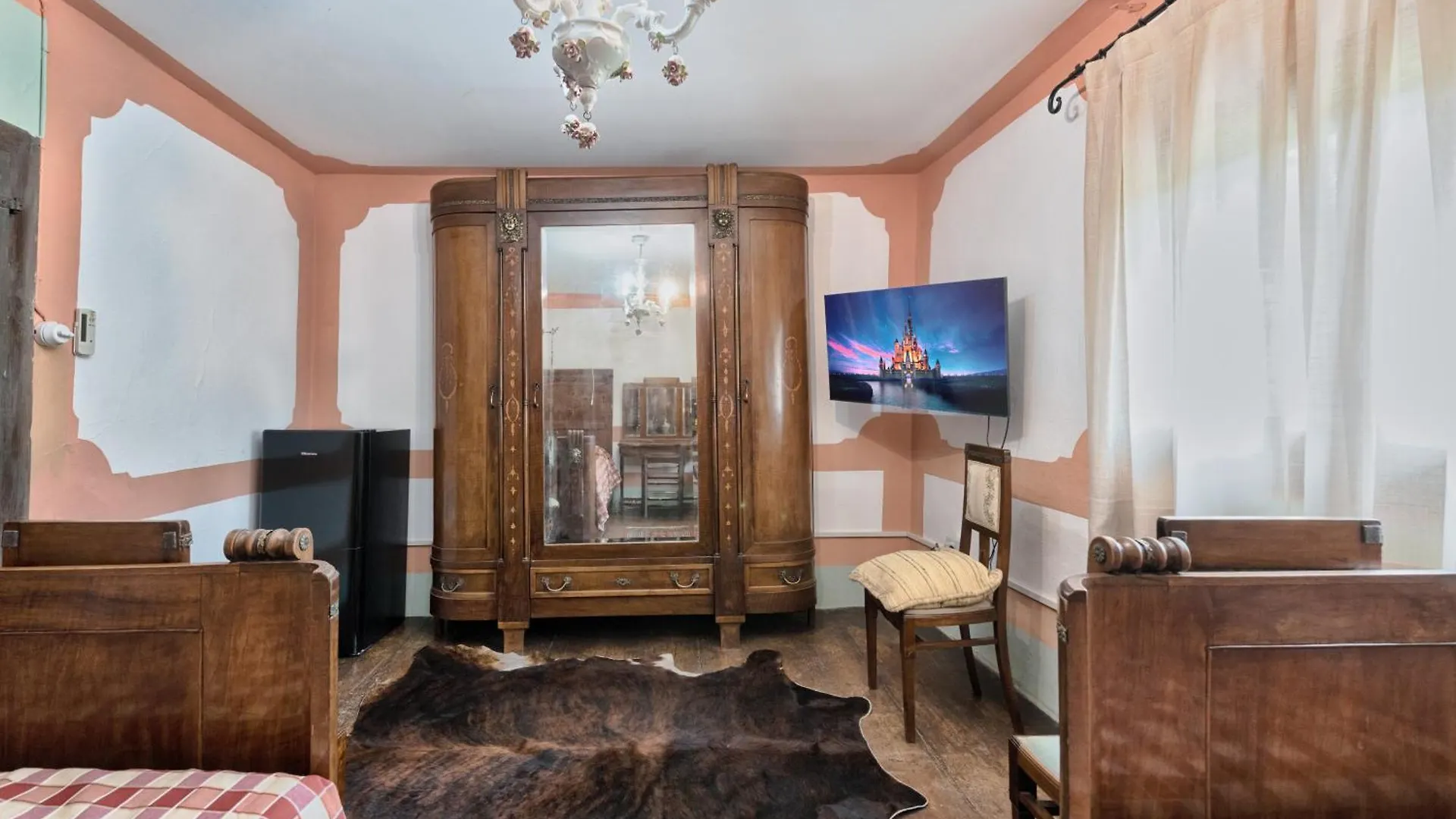 Villa Big Scuderia Country Mansion 5500Squarefeet San Pietro Viminario