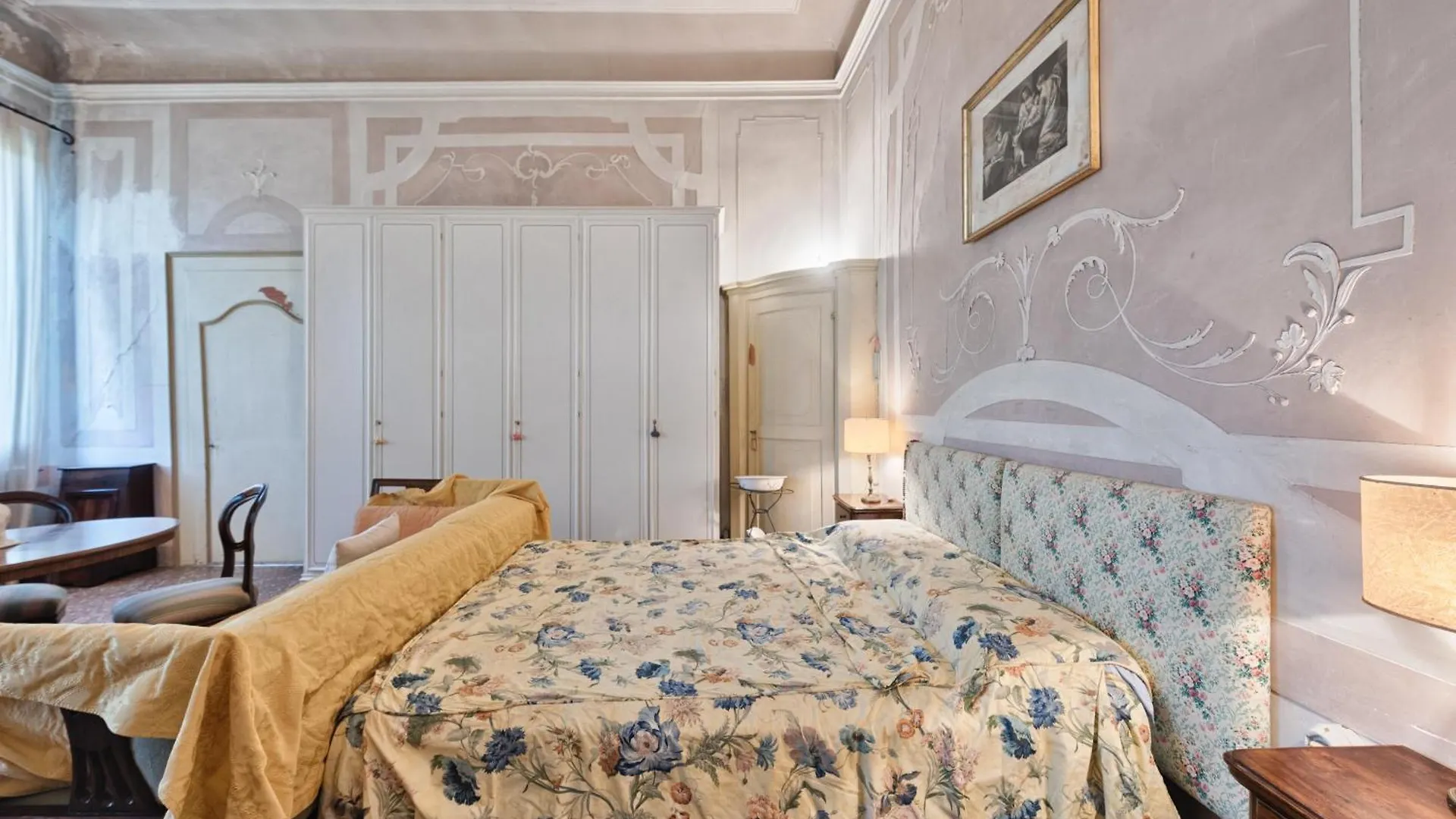 Villa Big Scuderia Country Mansion 5500Squarefeet à San Pietro Viminario Italie