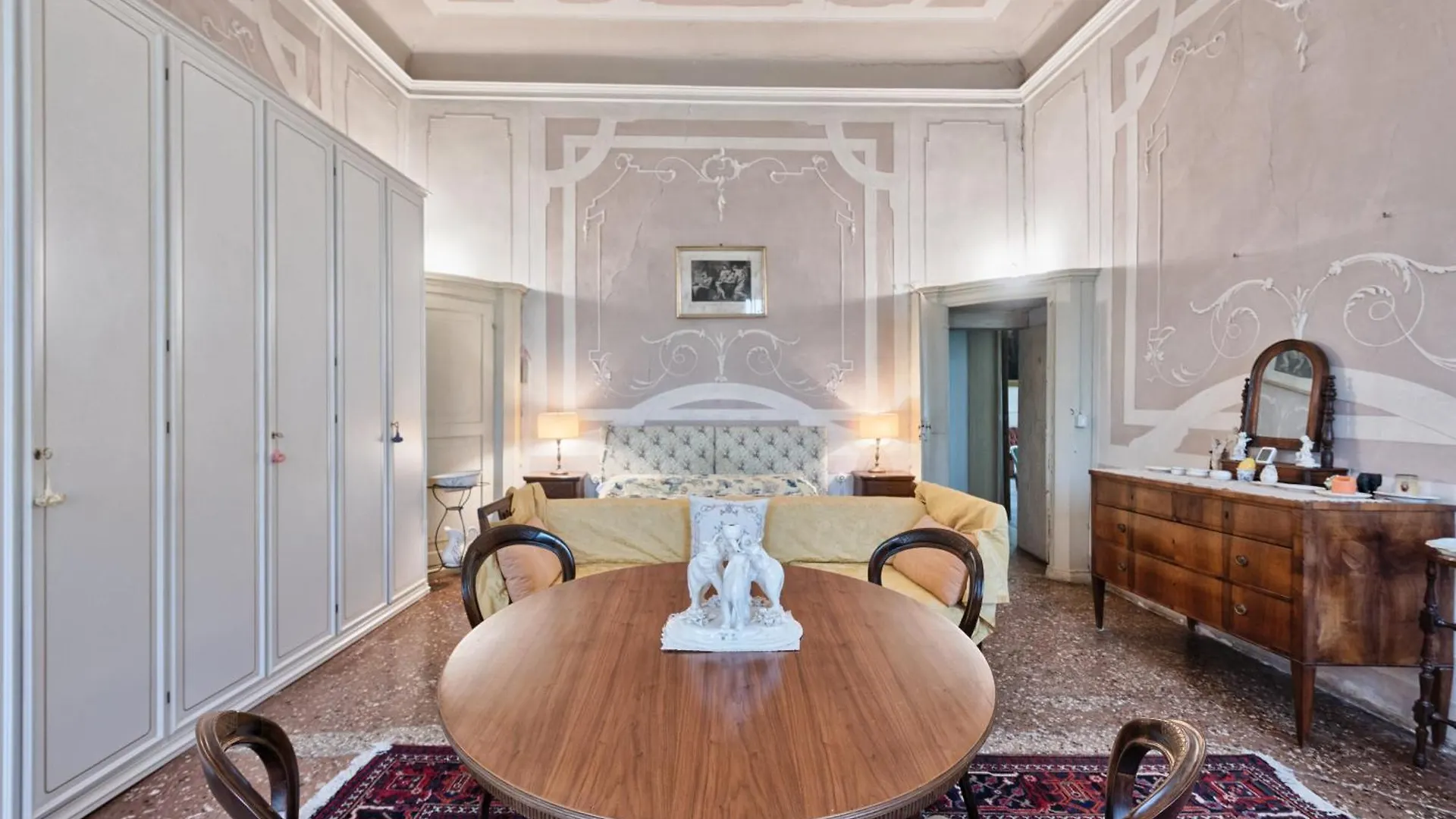 Villa Big Scuderia Country Mansion 5500Squarefeet à San Pietro Viminario