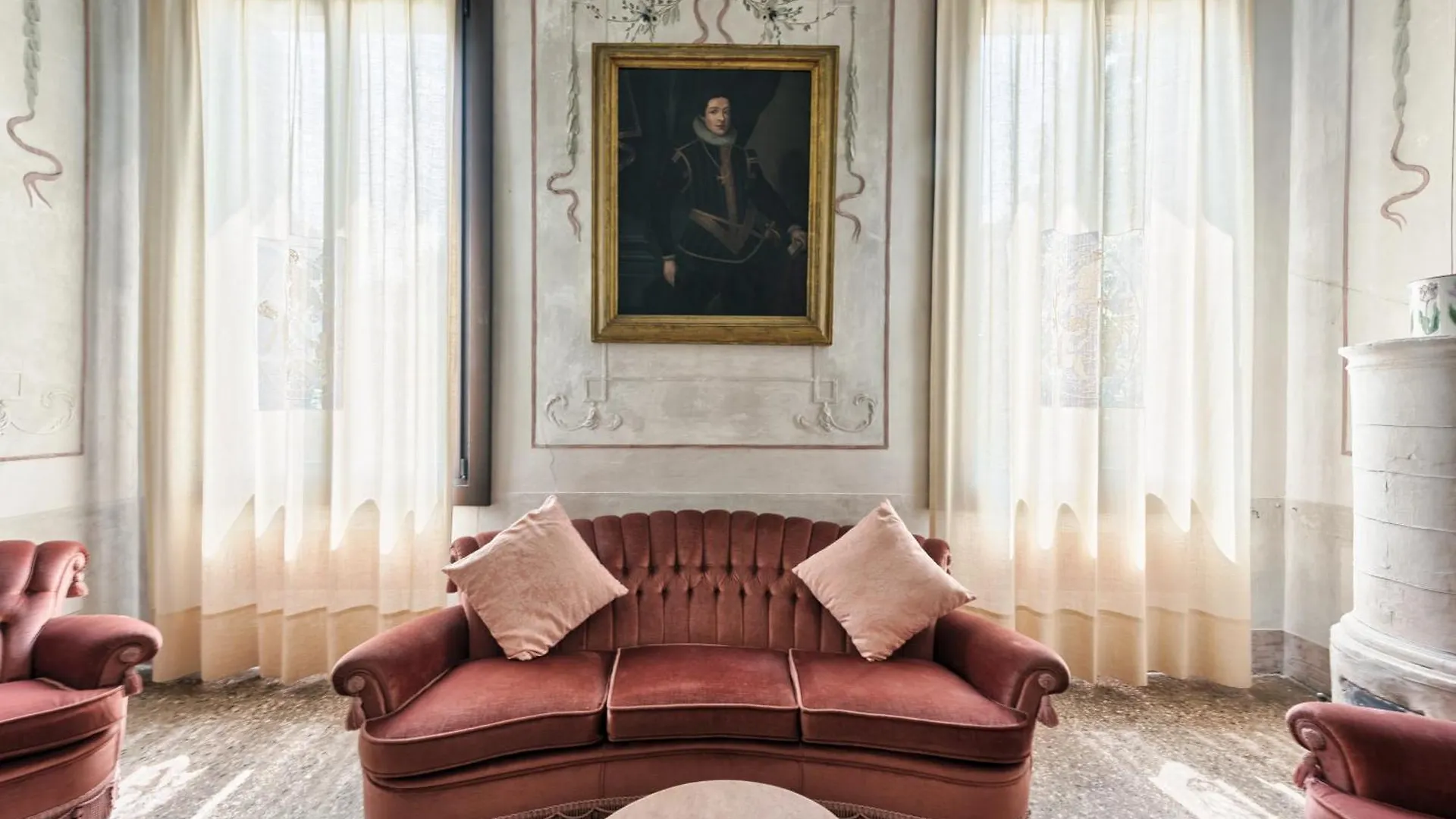 Villa Big Scuderia Country Mansion 5500Squarefeet à San Pietro Viminario 0*,